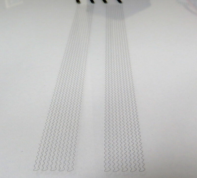 RTD thermal sensing array for aircraft transparency